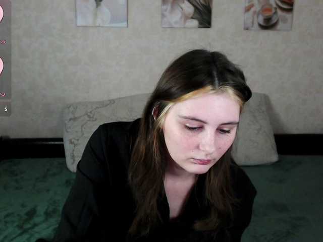 Helen-Gren's BongaCams show and profile