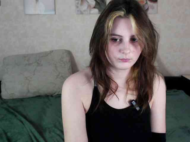 Helen-Gren Live Webcam on BongaCams