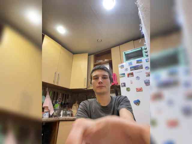 Andreq14636 Andreq14636