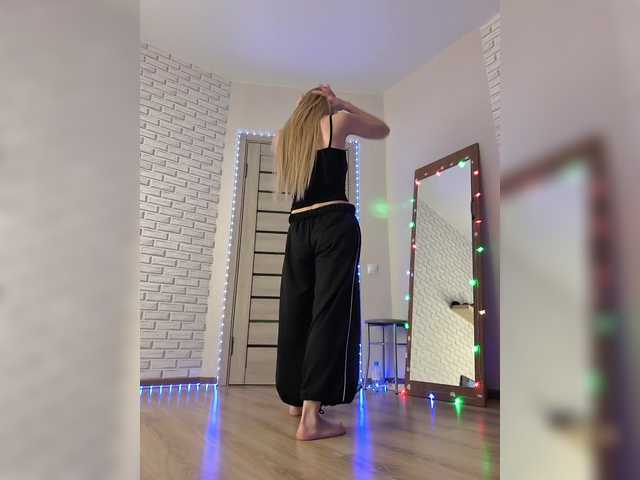 GORIGLAZ's BongaCams show and profile