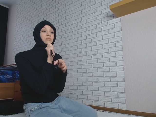 GORIGLAZ's BongaCams show and profile