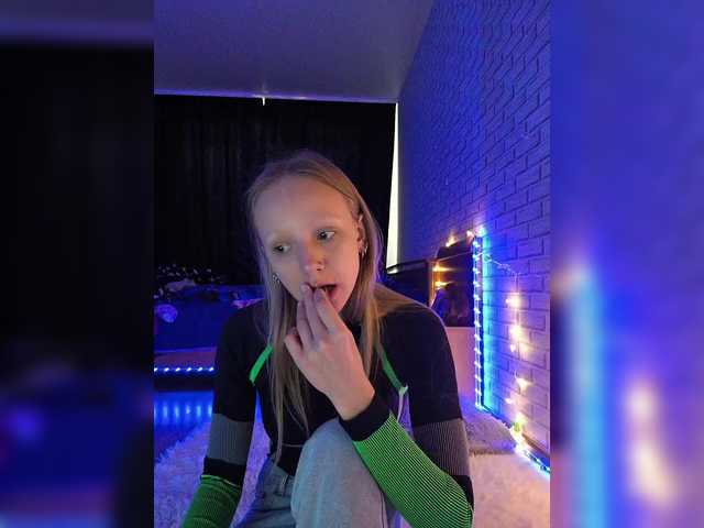 GORIGLAZ's BongaCams show and profile