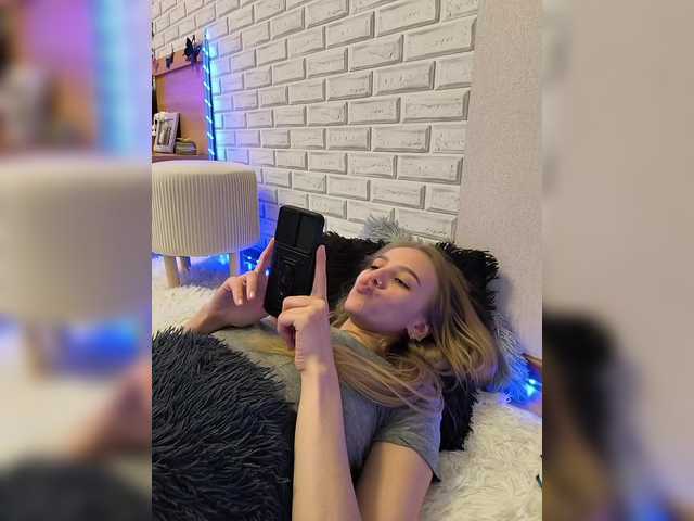 GORIGLAZ's BongaCams show and profile