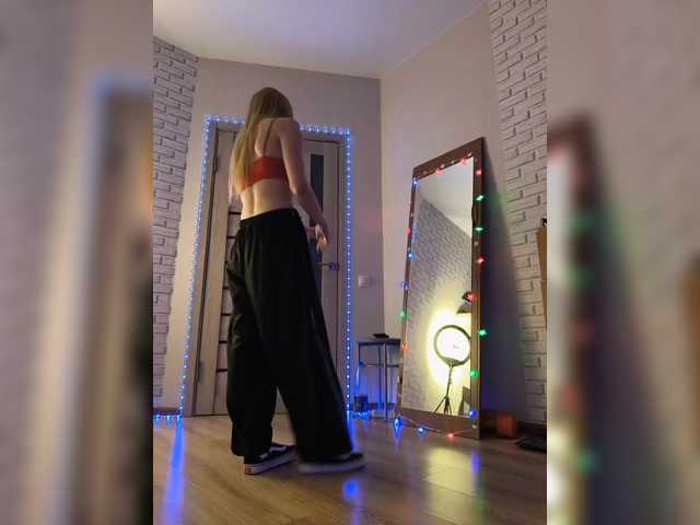 GORIGLAZ — HI, IM TATI, HAIRY PUBIS, YES. Anal, manal, anal in private, write in PM before private. Thanks to all the tippers.