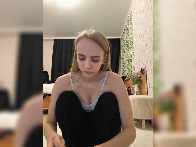 стрип от GORIGLAZ