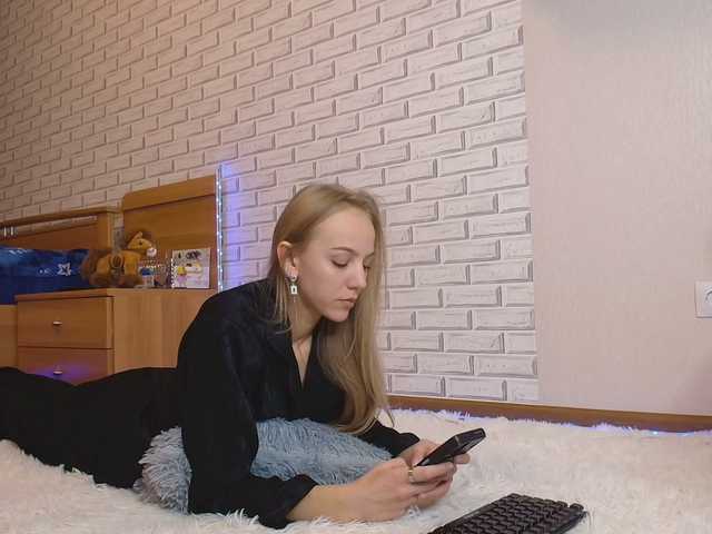 GORIGLAZ's BongaCams show and profile