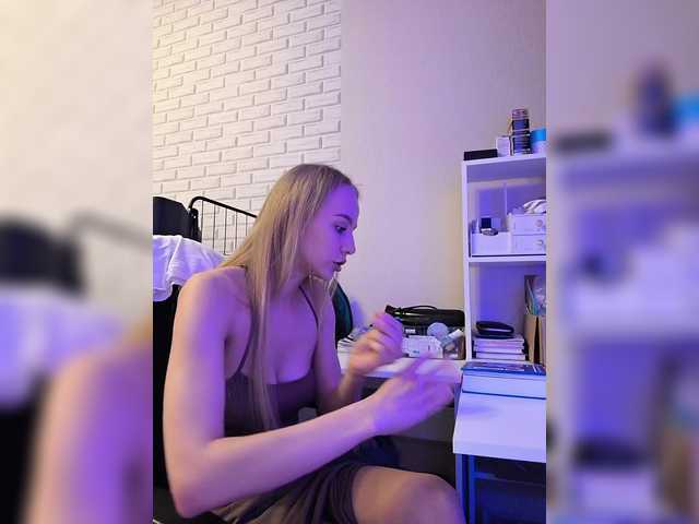 GORIGLAZ's BongaCams show and profile