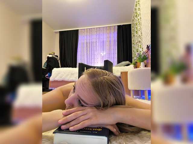 GORIGLAZ's BongaCams show and profile