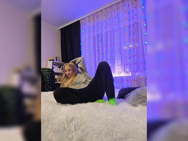 GORIGLAZ's BongaCams show and profile