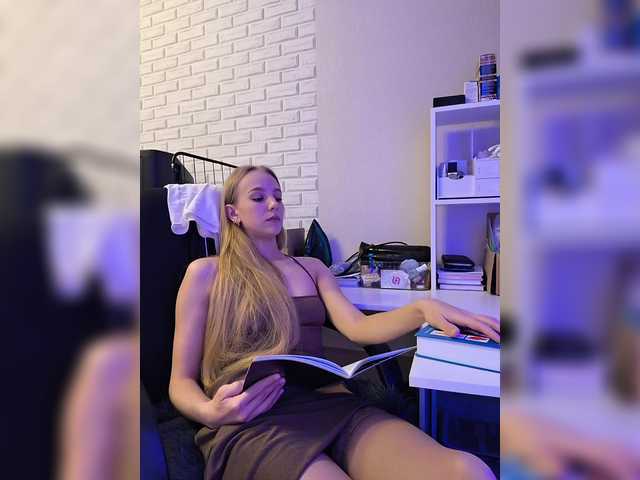 GORIGLAZ's BongaCams show and profile