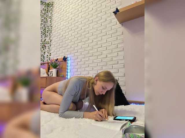 GORIGLAZ's BongaCams show and profile