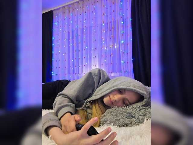 GORIGLAZ's BongaCams show and profile