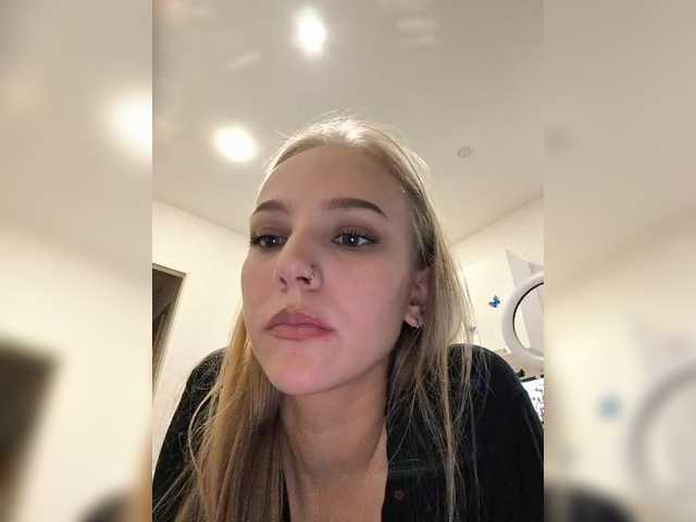 GORIGLAZ's BongaCams show and profile