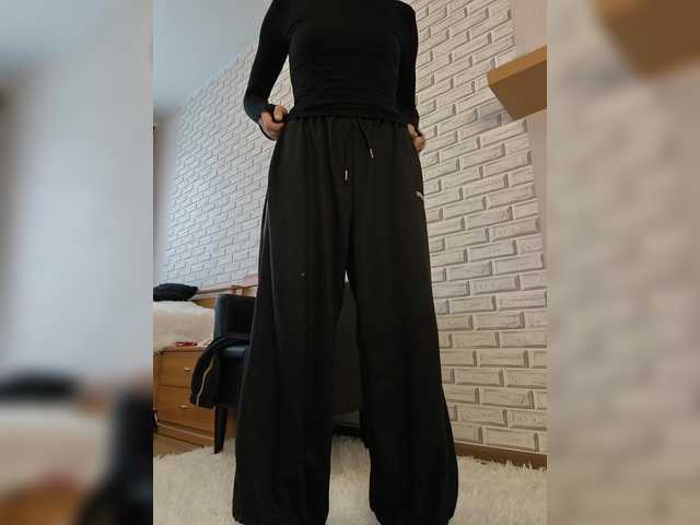 GORIGLAZ's BongaCams show and profile