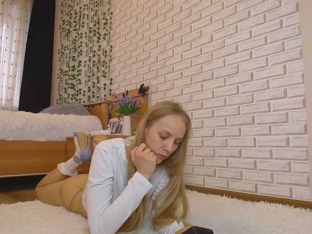 GORIGLAZ's BongaCams show and profile