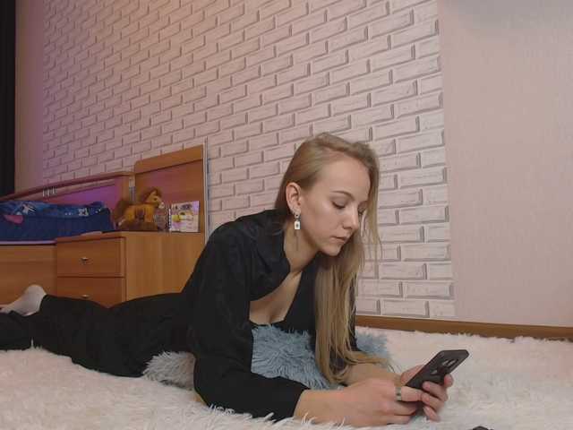 GORIGLAZ's BongaCams show and profile