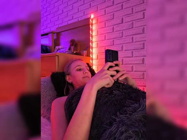 GORIGLAZ's BongaCams show and profile