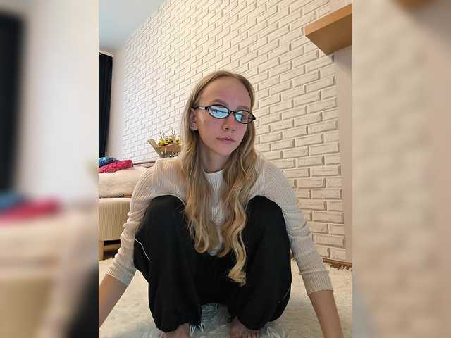 GORIGLAZ's BongaCams show and profile