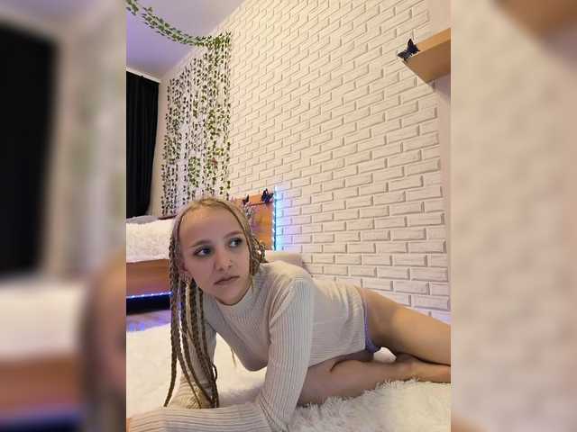 GORIGLAZ's BongaCams show and profile