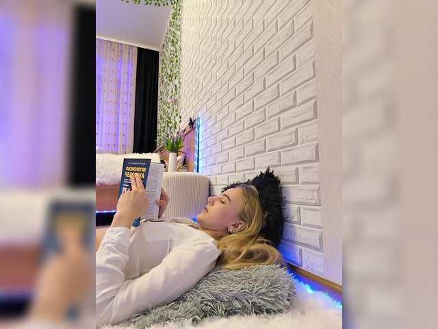 GORIGLAZ's BongaCams show and profile