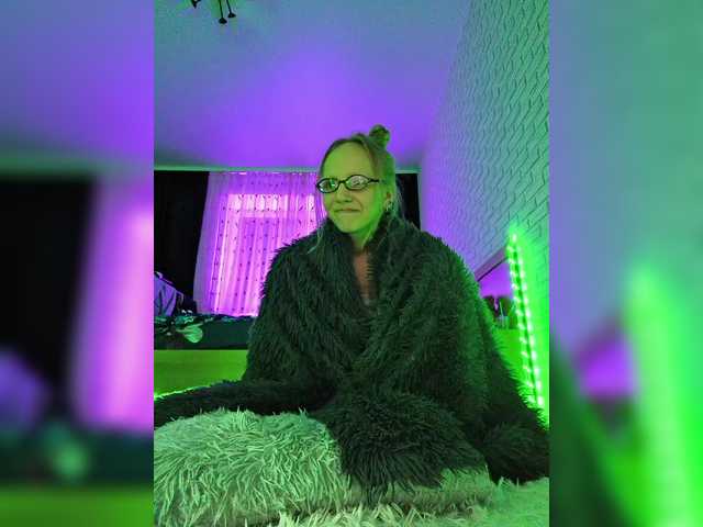 GORIGLAZ's BongaCams show and profile