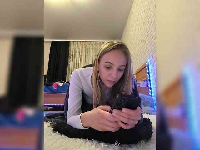 GORIGLAZ Live Webcam on BongaCams