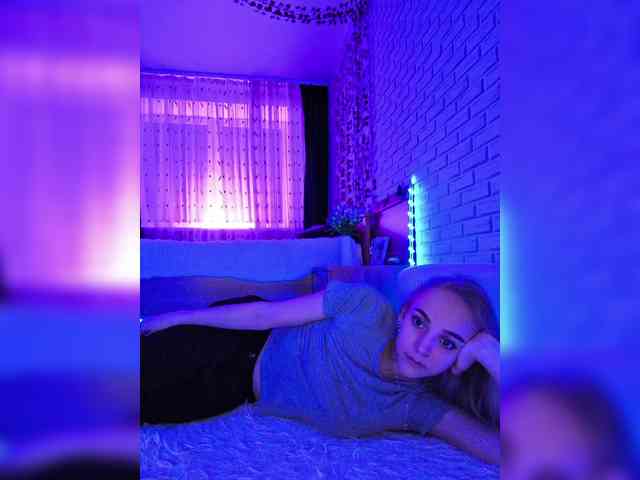 GORIGLAZ Live Webcam on BongaCams