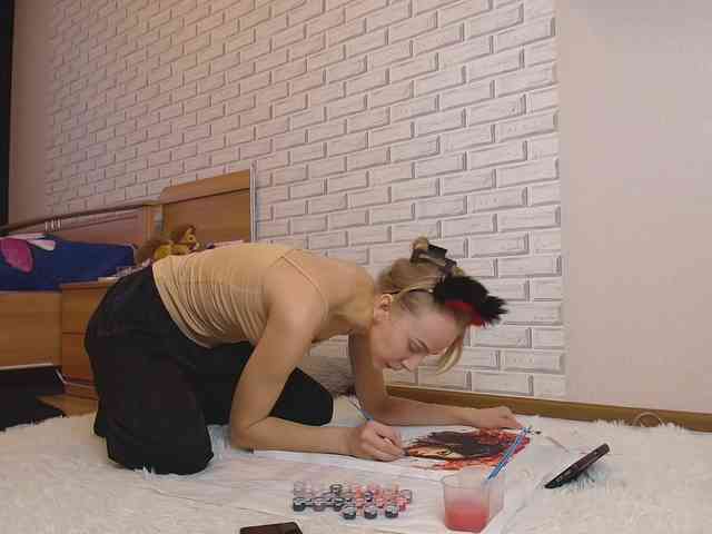 GORIGLAZ Live Webcam on BongaCams