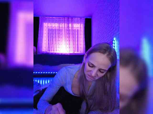 GORIGLAZ Live Webcam on BongaCams