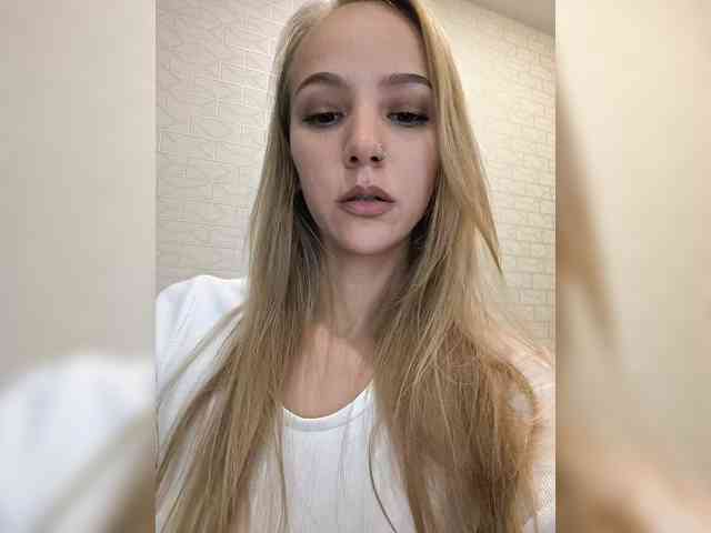 GORIGLAZ Live Webcam on BongaCams