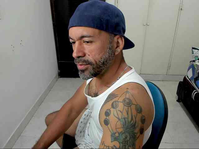 hotjoy0105 hotjoy0105