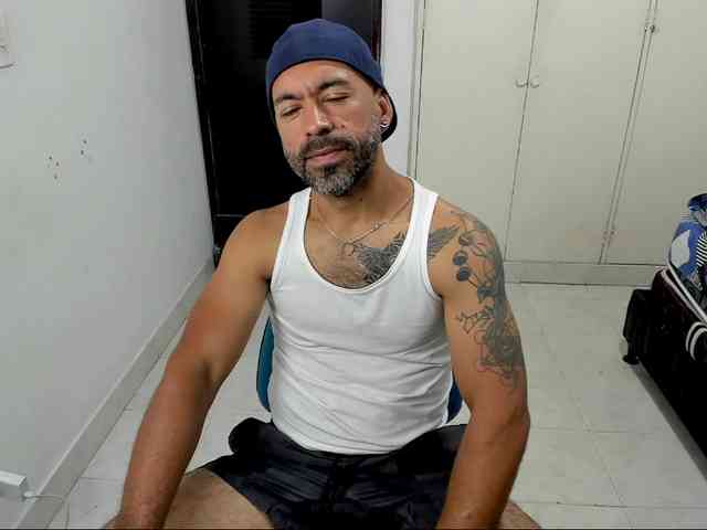 hotjoy0105 hotjoy0105