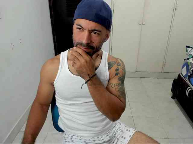 hotjoy0105 hotjoy0105