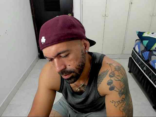 hotjoy0105 hotjoy0105