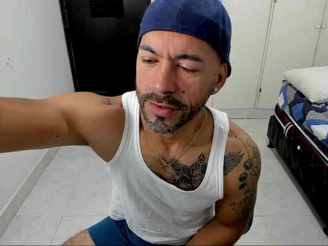 hotjoy0105 hotjoy0105