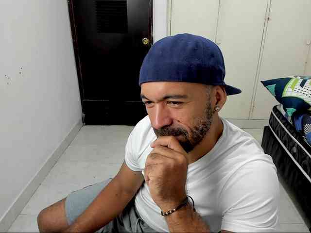 hotjoy0105 hotjoy0105