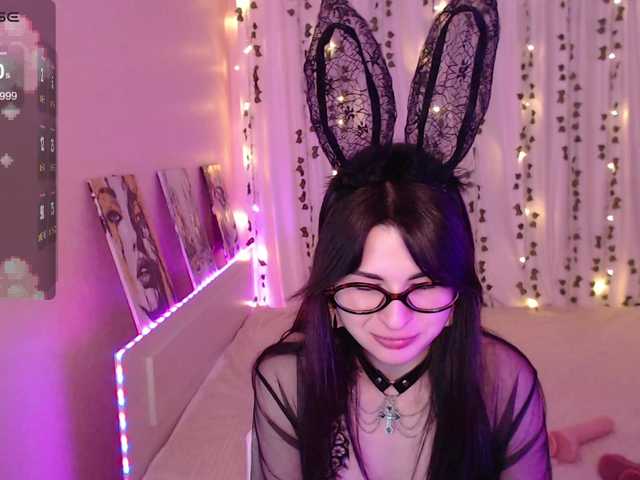 Stephanie-Diaz's BongaCams show and profile