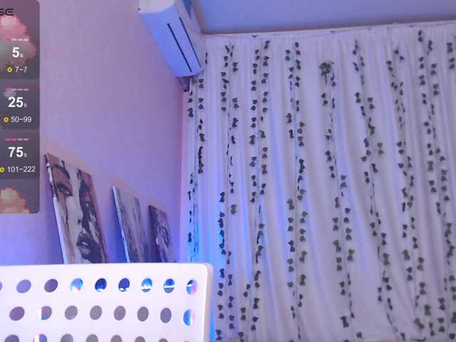 Stephanie-Diaz's BongaCams show and profile