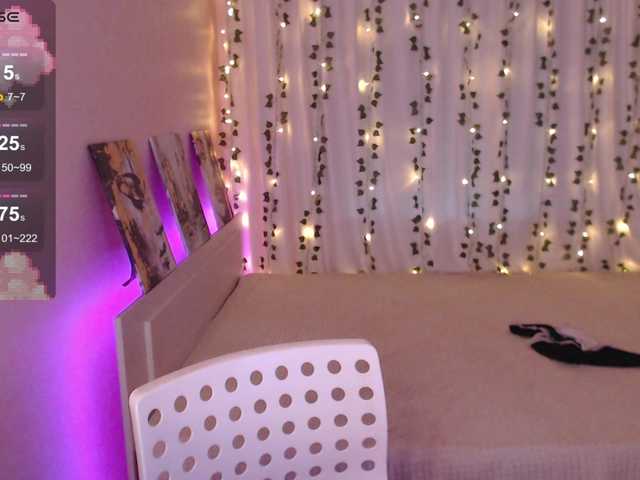 Stephanie-Diaz's BongaCams show and profile