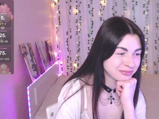 Stephanie-Diaz's BongaCams show and profile