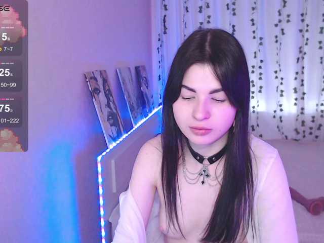 Stephanie-Diaz's BongaCams show and profile