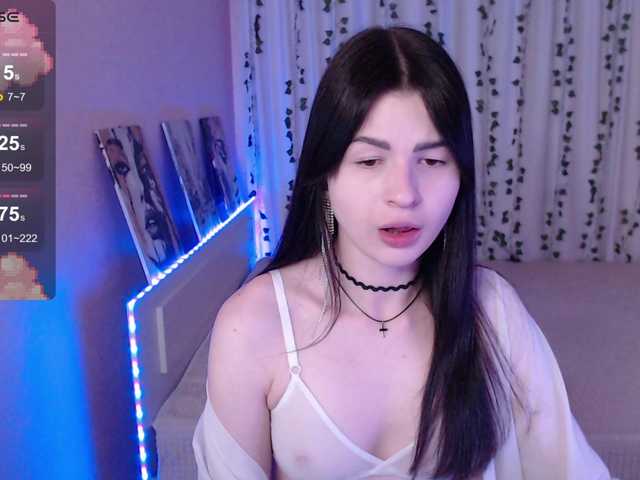 Stephanie-Diaz's BongaCams show and profile