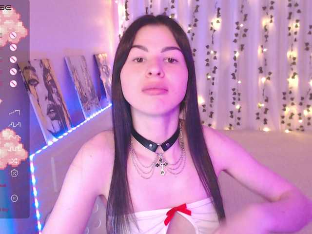 Stephanie-Diaz's BongaCams show and profile