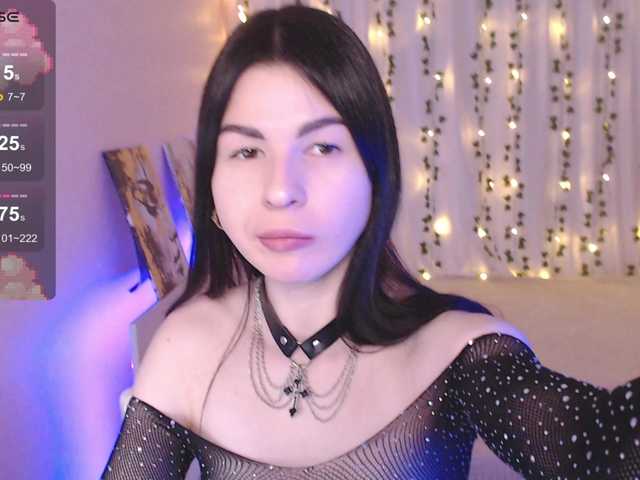 Stephanie-Diaz's BongaCams show and profile