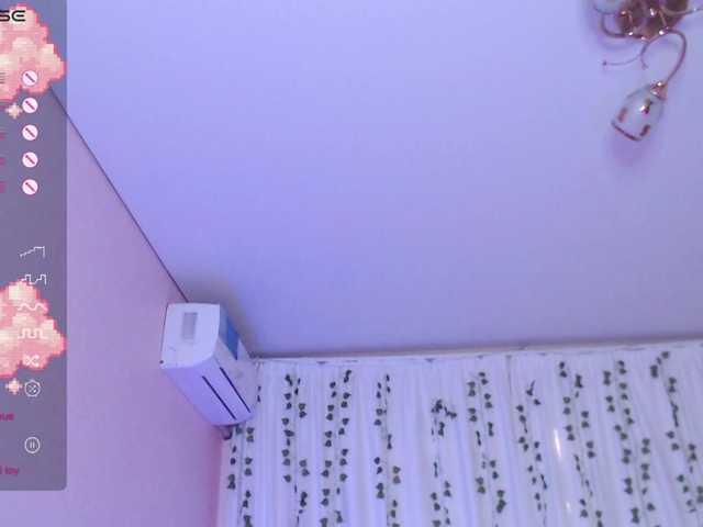 Stephanie-Diaz's BongaCams show and profile