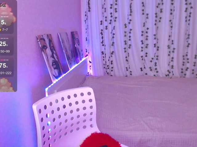 Stephanie-Diaz's BongaCams show and profile