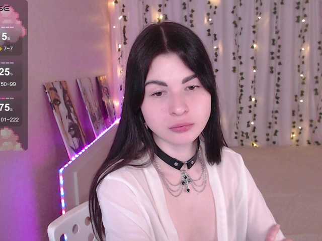 Stephanie-Diaz's BongaCams show and profile