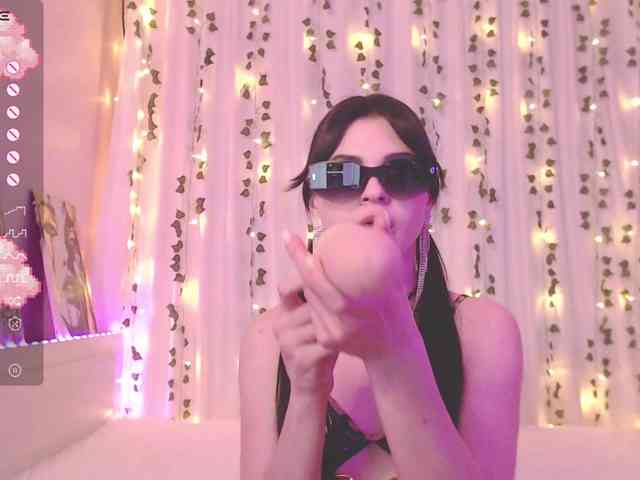 Stephanie-Diaz webcam