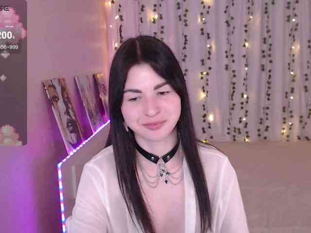 Stephanie-Diaz Stephanie-Diaz