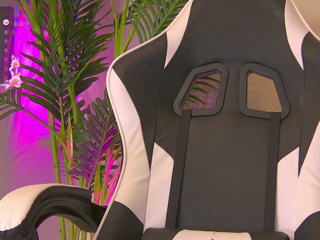 AnissaDesire Live Cam on BongaCams